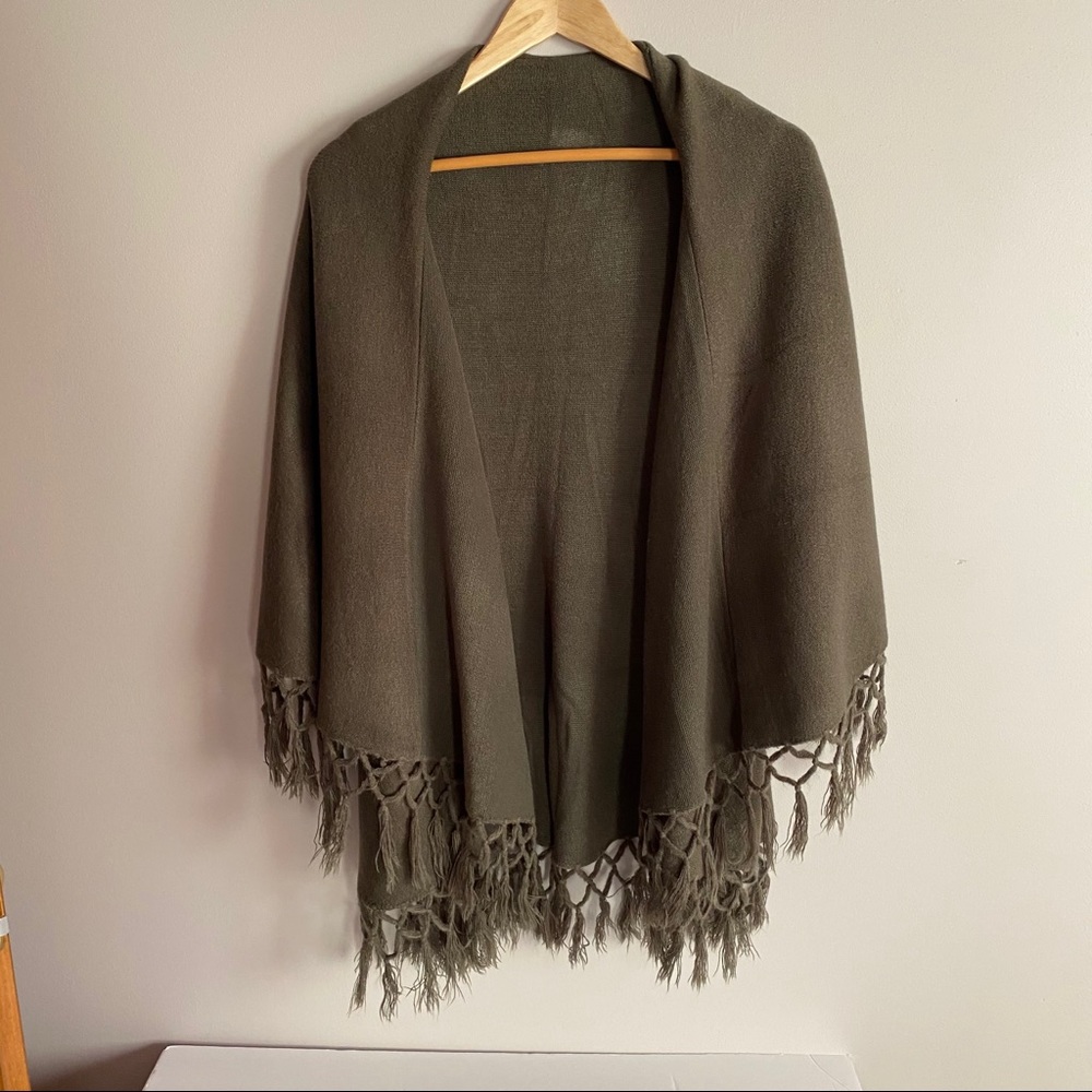 G Sweater Poncho, One size, Olive Green